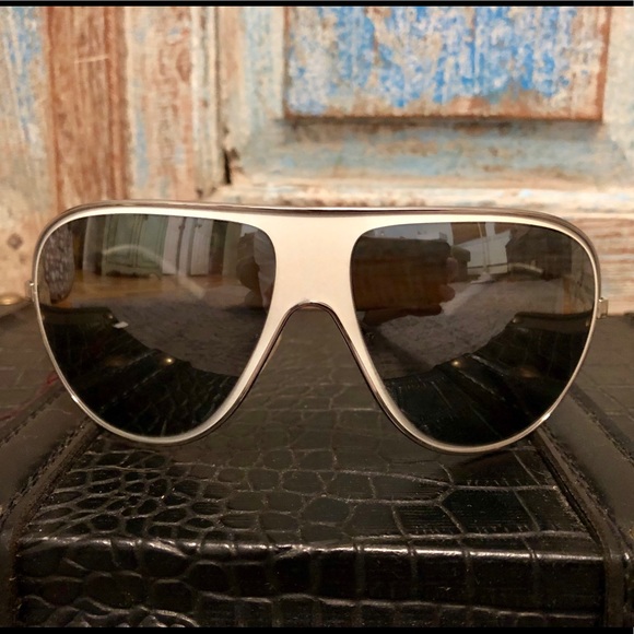 dg sunglass